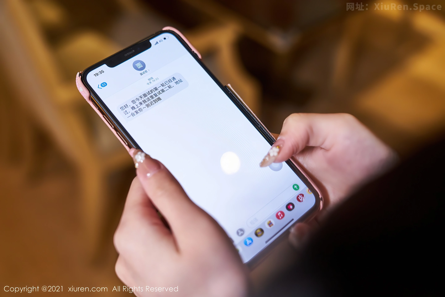 图片[2]-[XiuRen秀人网]VOL.3746 女神周于希Sandy复试剧情主题脱开档肉丝露性感内衣诱惑写真70P-秀人网官方网站
